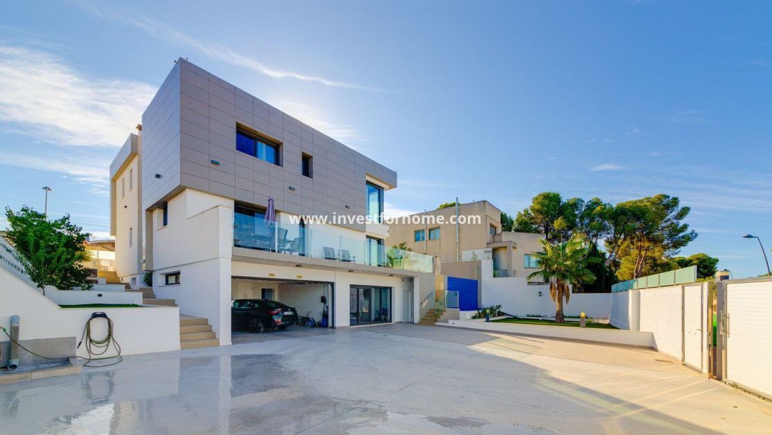 Försäljning - Villa - Torrevieja - Costa Blanca