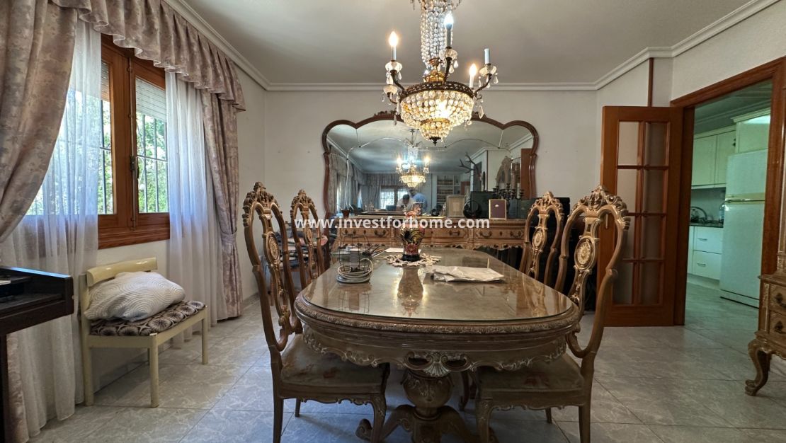 Försäljning - Villa - Torrevieja - Costa Blanca