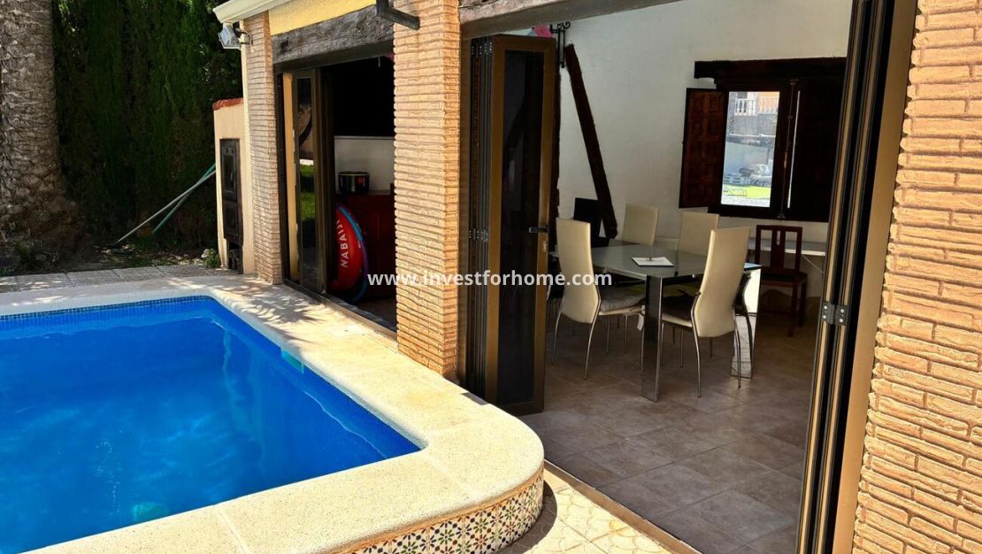 Försäljning - Villa - Torrevieja - Costa Blanca