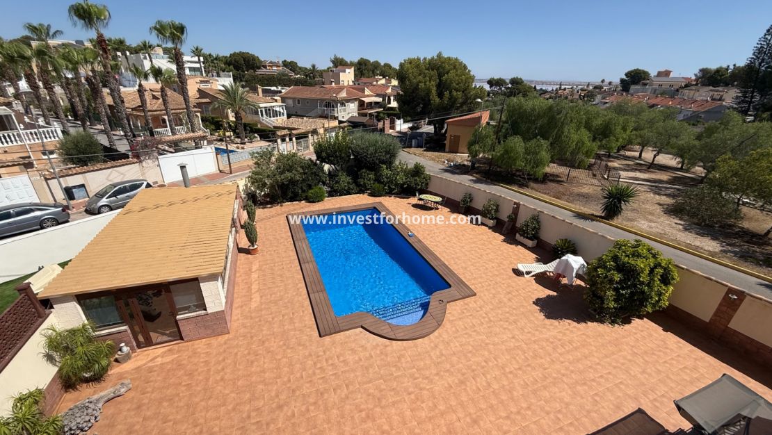 Försäljning - Villa - Torrevieja - Costa Blanca