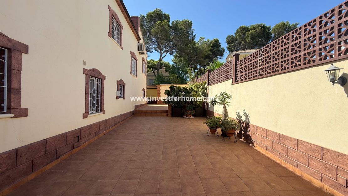 Försäljning - Villa - Torrevieja - Costa Blanca