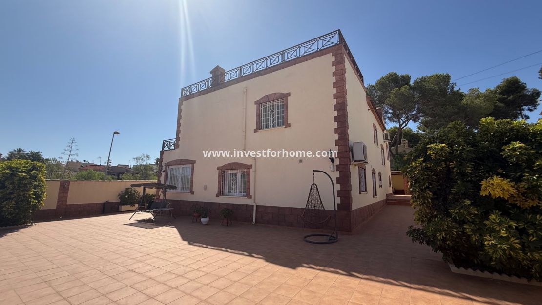 Försäljning - Villa - Torrevieja - Costa Blanca