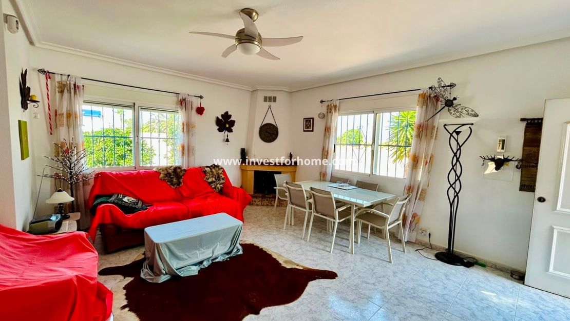Försäljning - Villa - Torrevieja - Costa Blanca