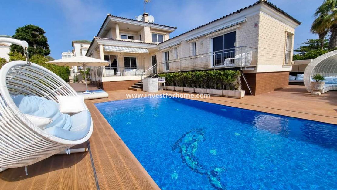 Försäljning - Villa - Torrevieja - Costa Blanca