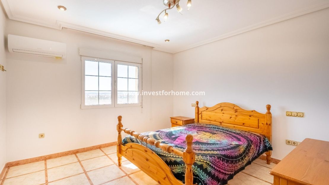 Försäljning - Villa - Torrevieja - El Chaparral