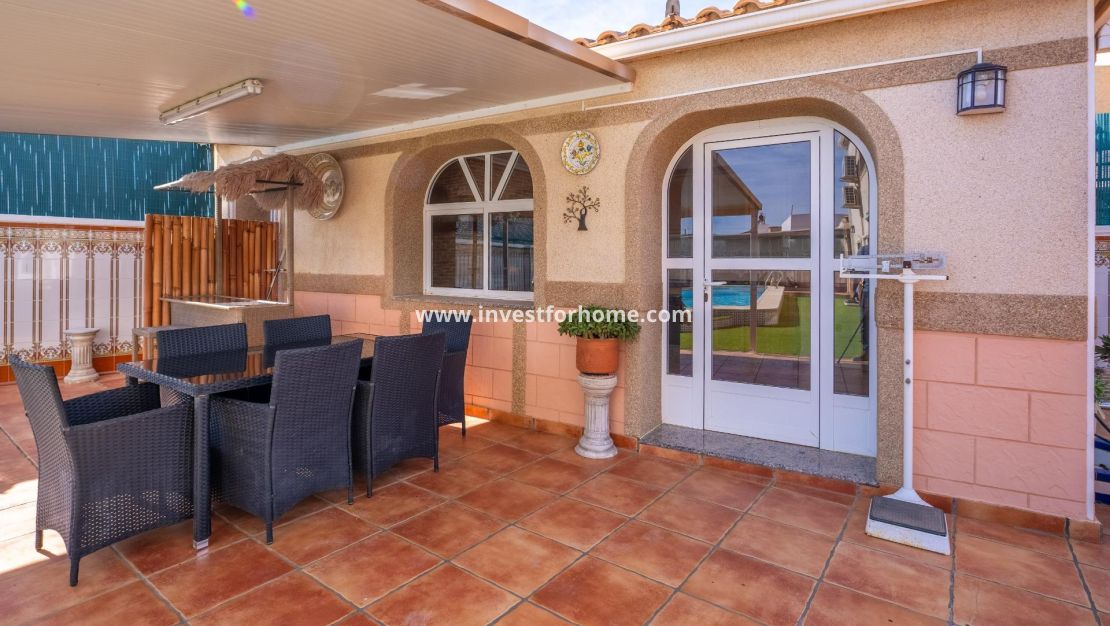 Försäljning - Villa - Torrevieja - El Chaparral