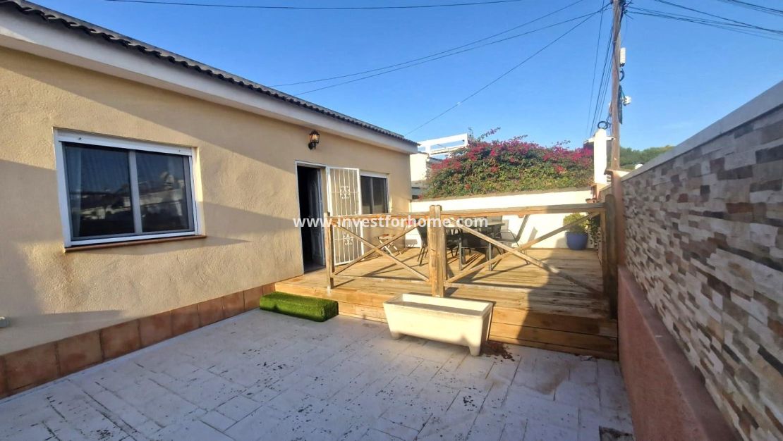 Försäljning - Villa - Torrevieja - La Siesta-El Chaparral