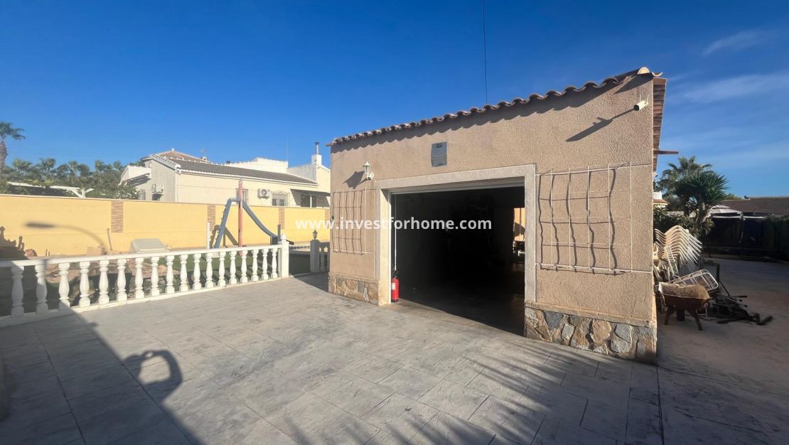 Försäljning - Villa - Torrevieja - La Siesta-El Chaparral