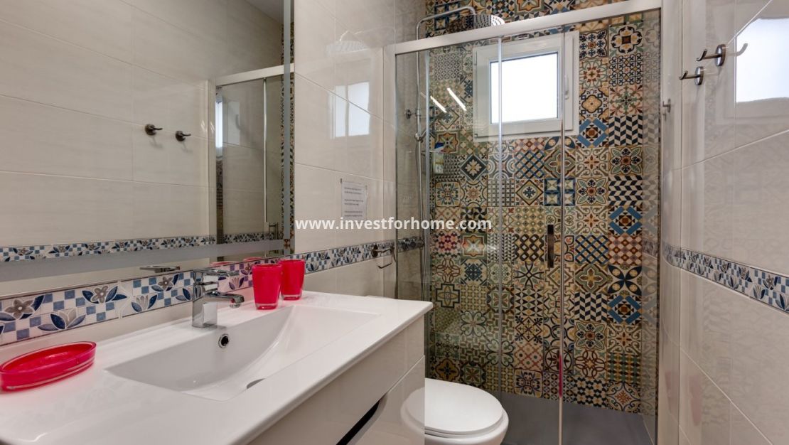 Försäljning - Villa - Torrevieja - La Siesta-El Chaparral