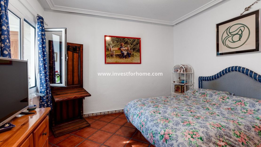 Försäljning - Villa - Torrevieja - La Siesta-El Chaparral