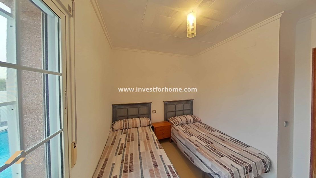 Försäljning - Villa - Torrevieja - La Siesta-El Chaparral