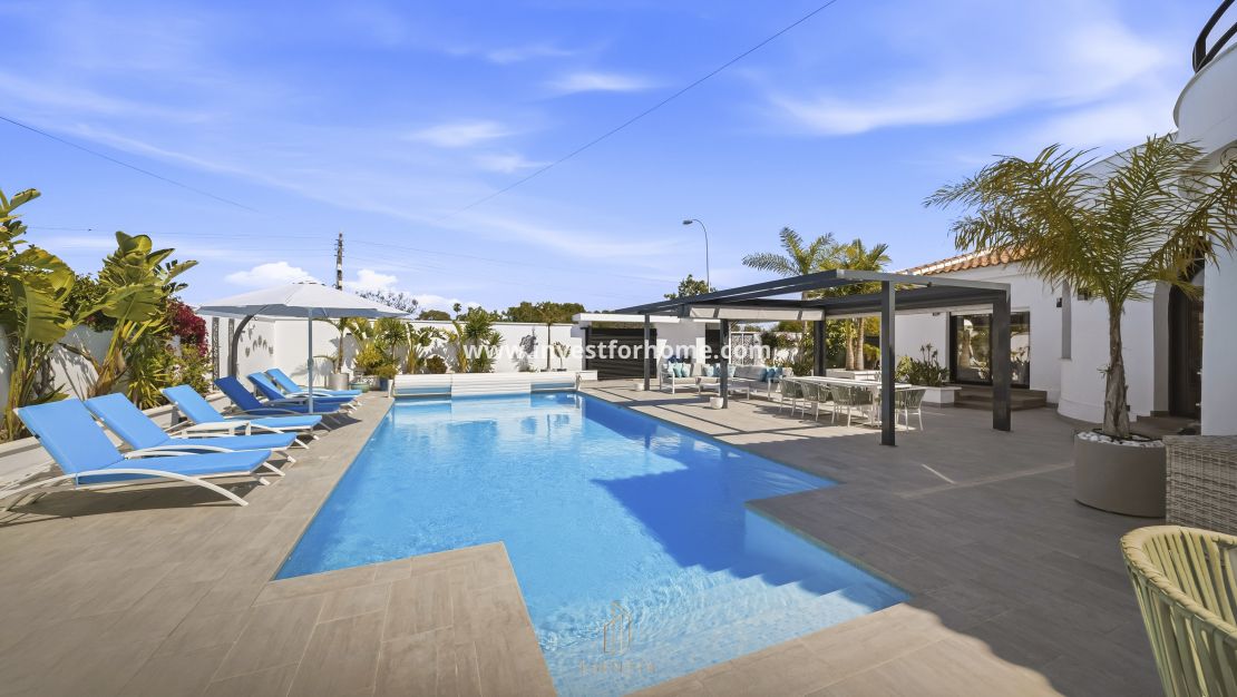 Försäljning - Villa - Torrevieja - La Siesta-El Chaparral