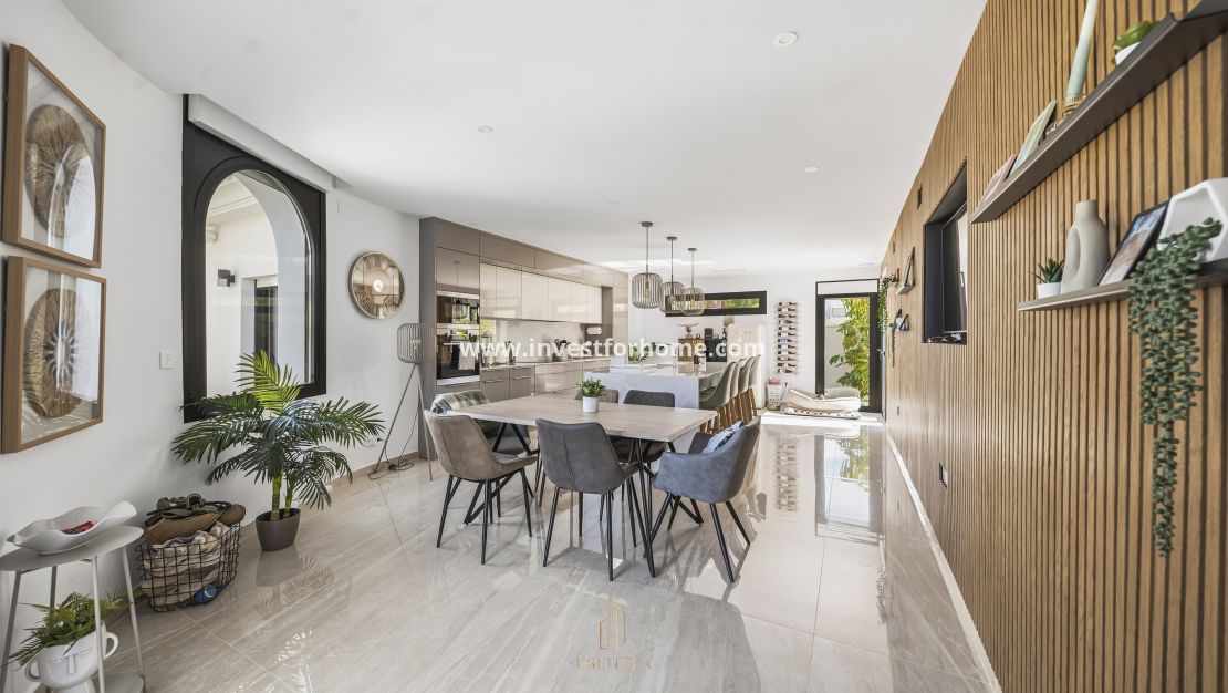 Försäljning - Villa - Torrevieja - La Siesta-El Chaparral