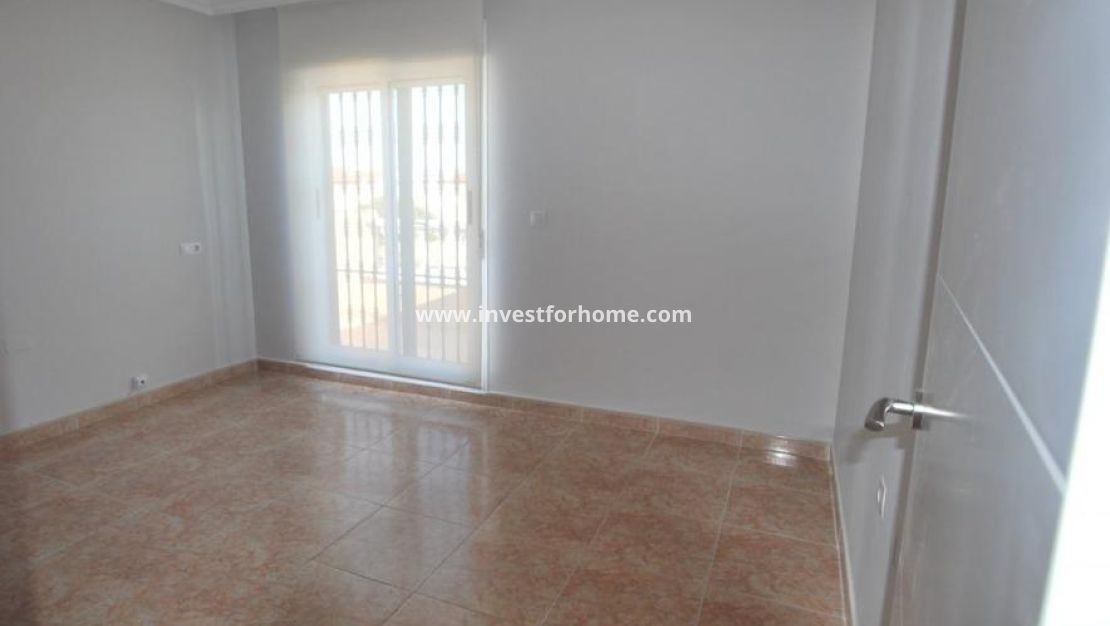 Försäljning - Villa - Torrevieja - La Siesta - El Salado - Torreta