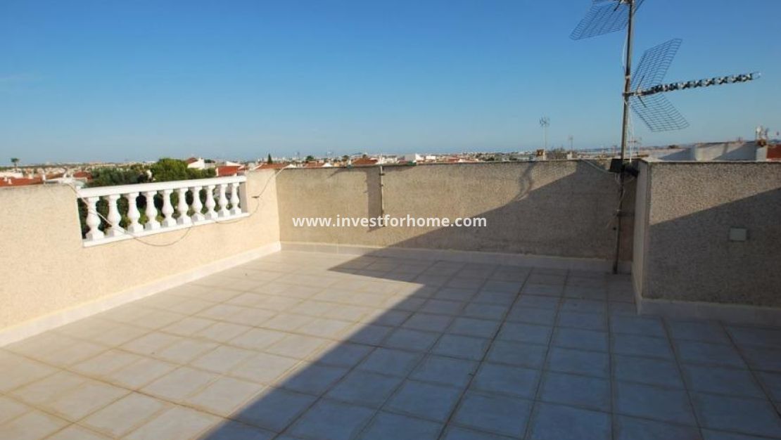 Försäljning - Villa - Torrevieja - La Siesta - El Salado - Torreta