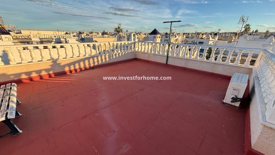 Försäljning - Villa - Torrevieja - La Siesta - El Salado - Torreta