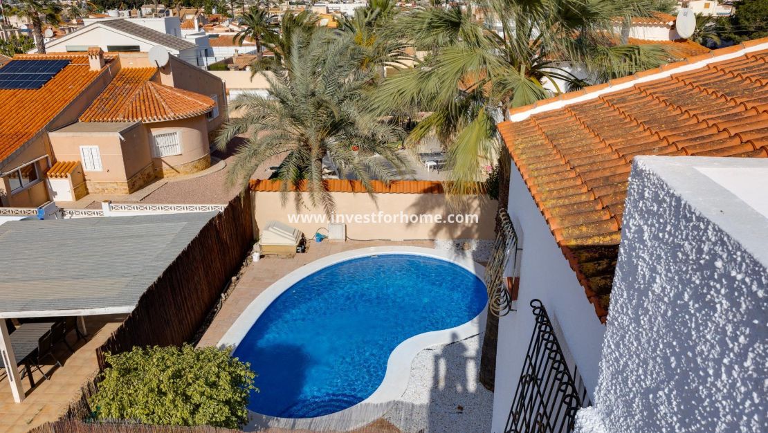 Försäljning - Villa - Torrevieja - La Siesta - El Salado - Torreta