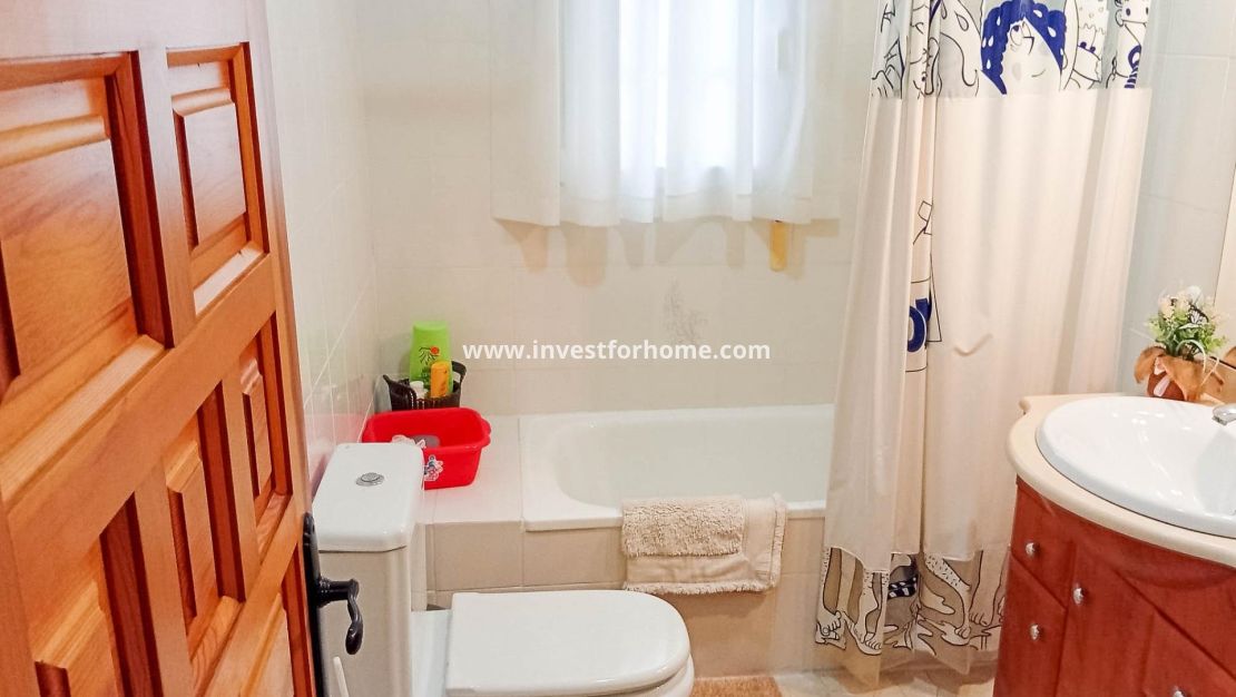 Försäljning - Villa - Torrevieja - La Siesta - El Salado - Torreta