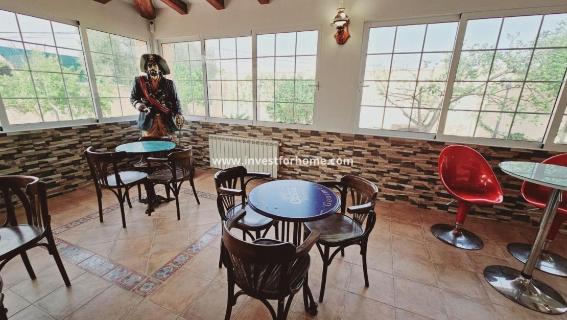 Försäljning - Villa - Torrevieja - La Siesta - El Salado - Torreta