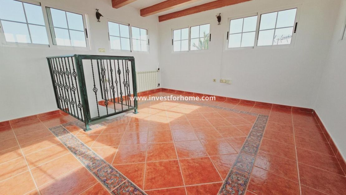 Försäljning - Villa - Torrevieja - La Siesta - El Salado - Torreta