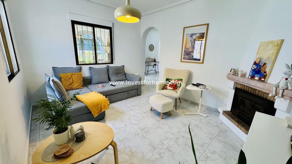 Försäljning - Villa - Torrevieja - La Siesta - El Salado - Torreta