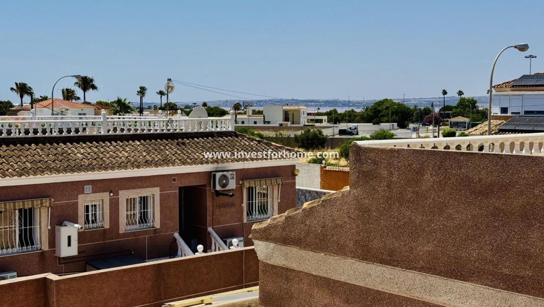 Försäljning - Villa - Torrevieja - La Siesta - El Salado - Torreta