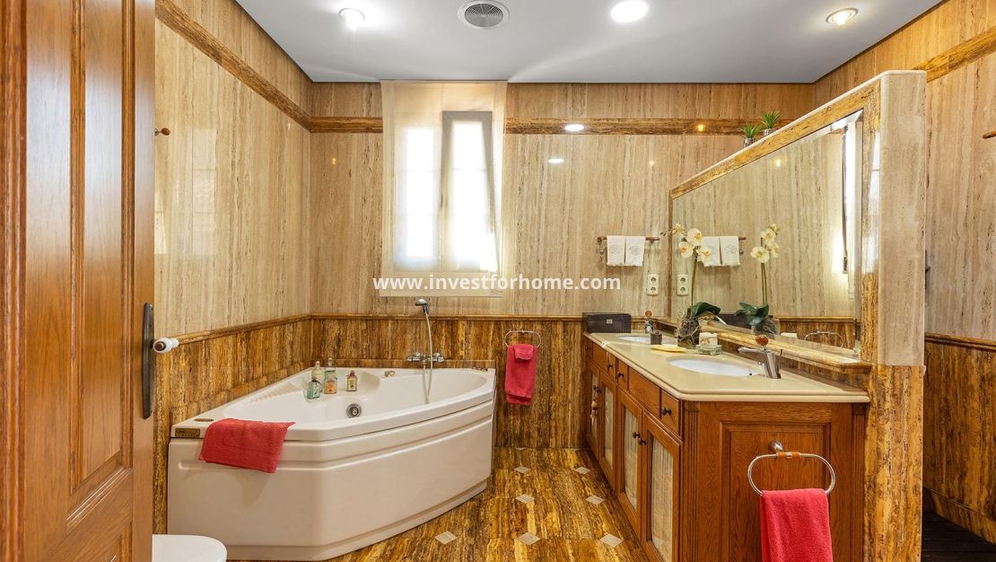 Försäljning - Villa - Torrevieja - La Veleta