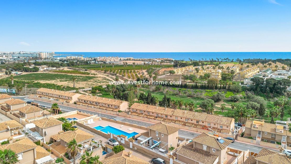 Försäljning - Villa - Torrevieja - Los Balcones - Los Altos Del Edén
