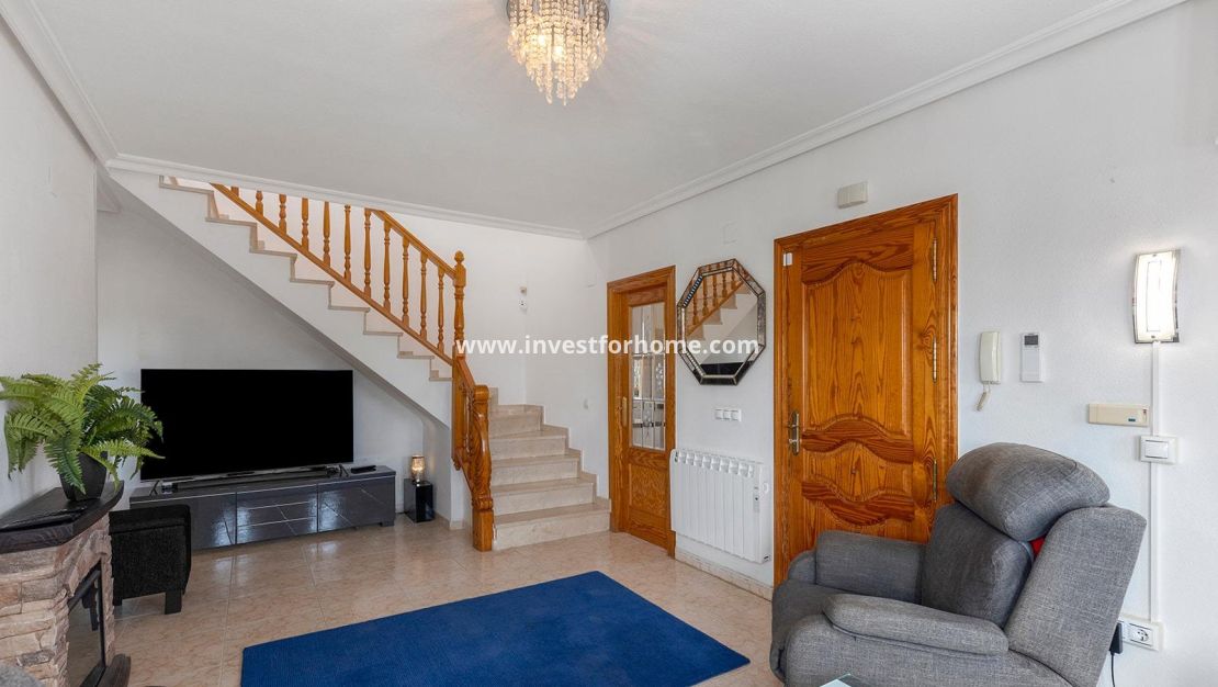 Försäljning - Villa - Torrevieja - Los Balcones - Los Altos Del Edén