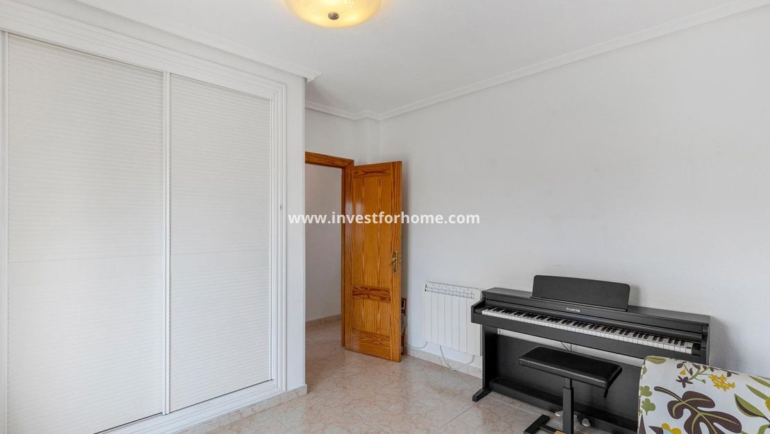 Försäljning - Villa - Torrevieja - Los Balcones - Los Altos Del Edén