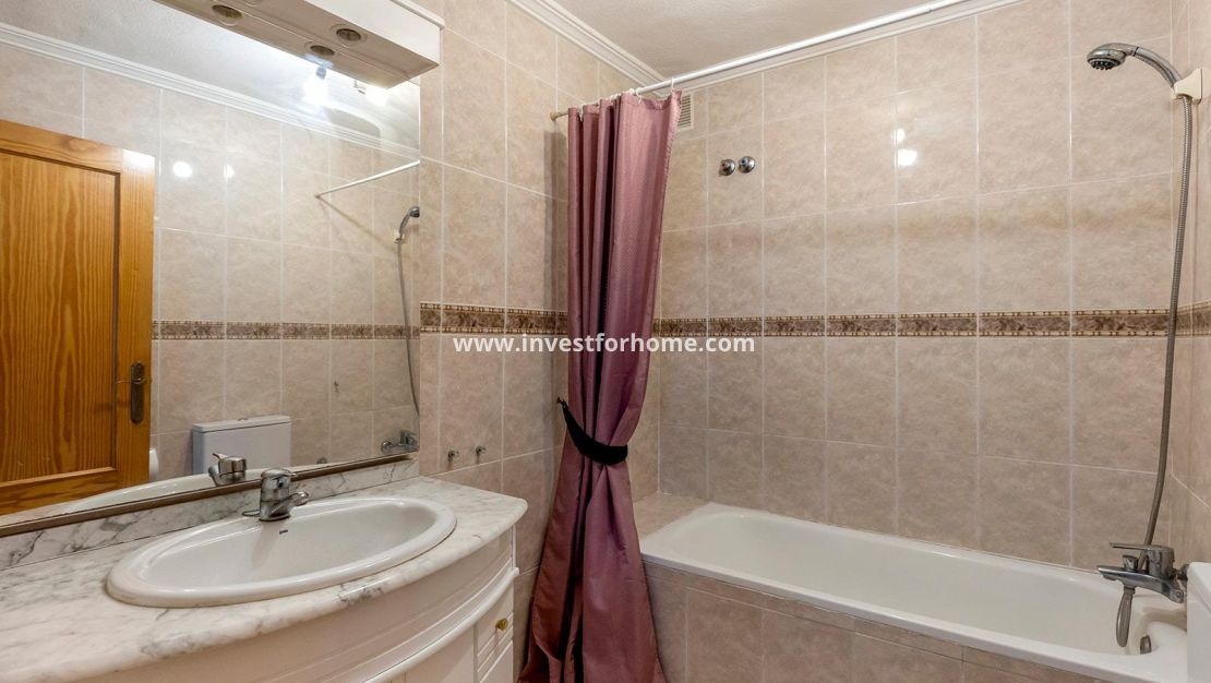 Försäljning - Villa - Torrevieja - Los Balcones - Los Altos Del Edén