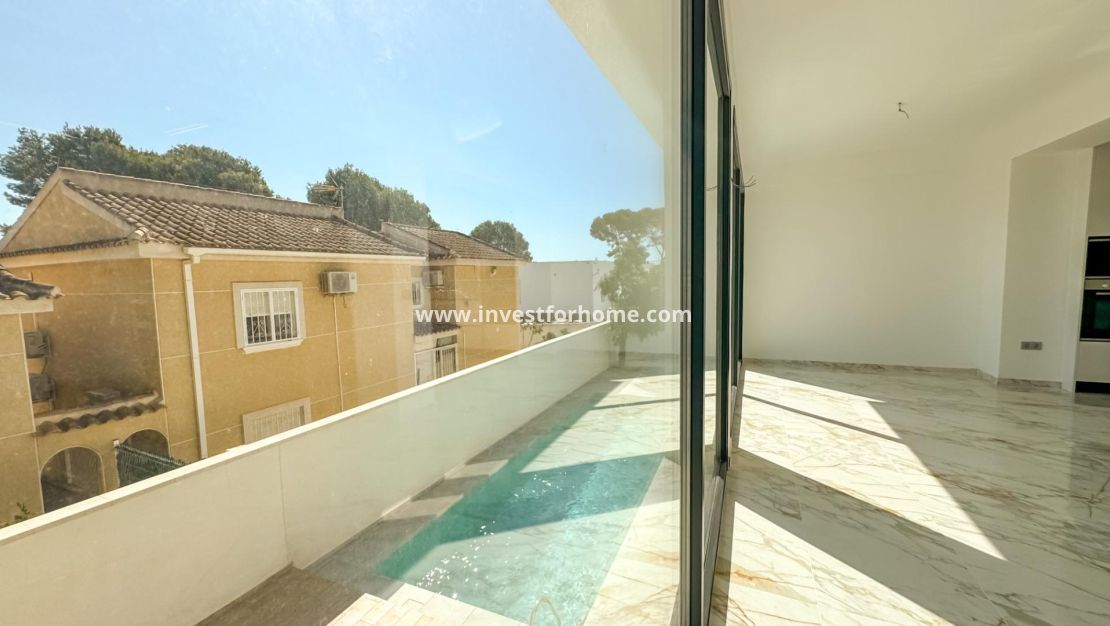 Försäljning - Villa - Torrevieja - Los Balcones - Los Altos Del Edén