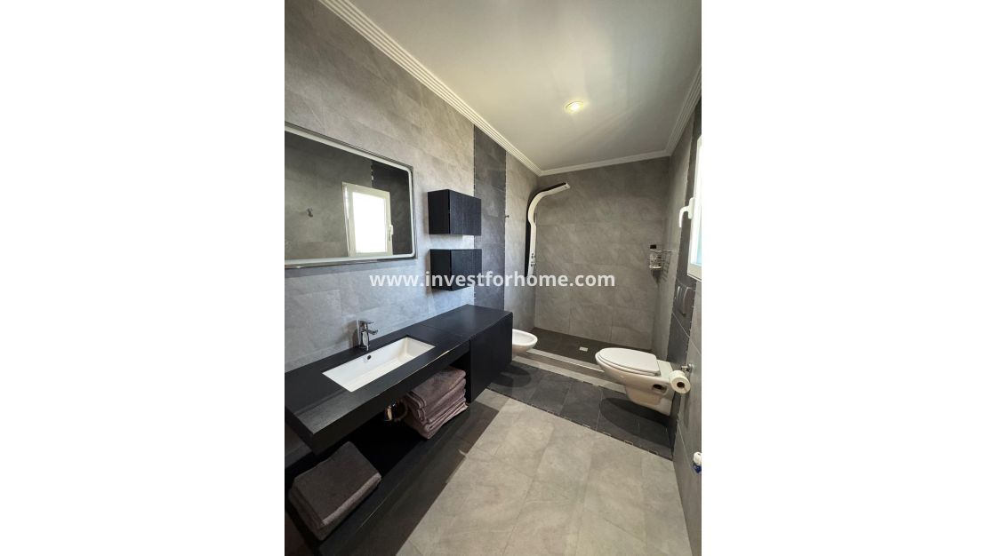 Försäljning - Villa - Torrevieja - Los Balcones - Los Altos Del Edén