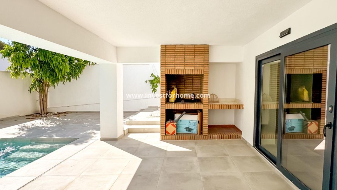 Försäljning - Villa - Torrevieja - Los Balcones - Los Altos Del Edén