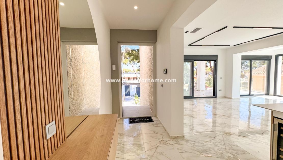 Försäljning - Villa - Torrevieja - Los Balcones - Los Altos Del Edén