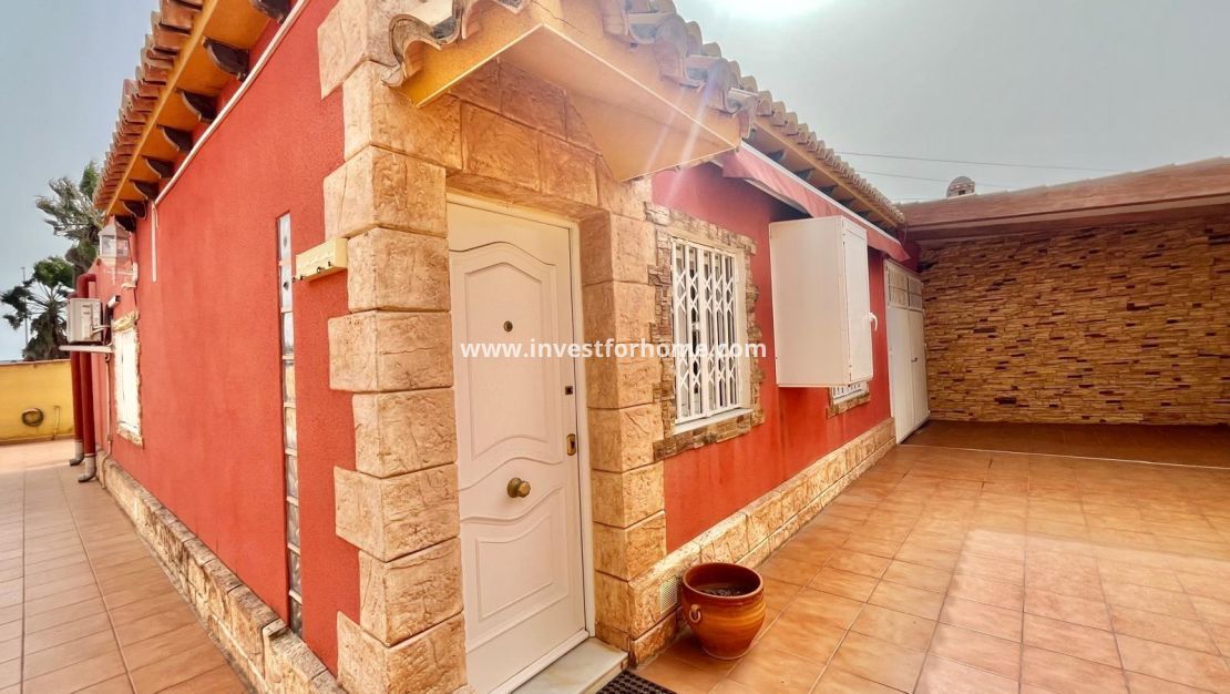 Försäljning - Villa - Torrevieja - Los Balcones - Los Altos Del Edén