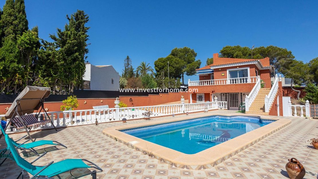 Försäljning - Villa - Torrevieja - Los Balcones - Los Altos Del Edén