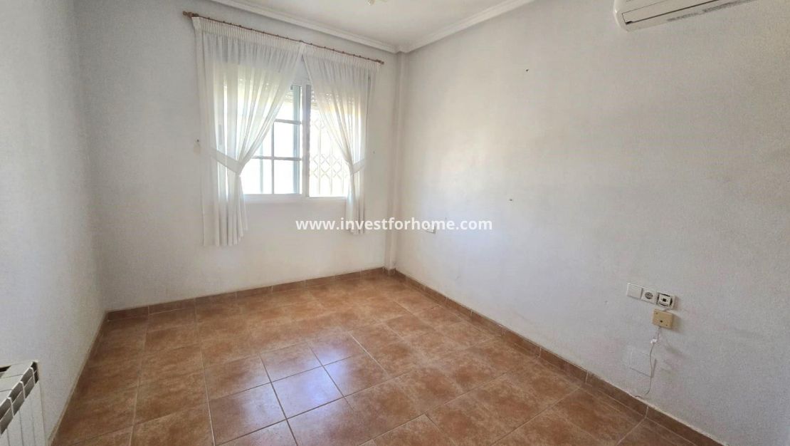 Försäljning - Villa - Torrevieja - Los Balcones - Los Altos Del Edén