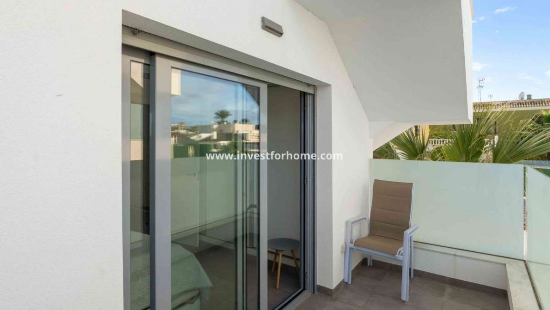 Försäljning - Villa - Torrevieja - Los Balcones