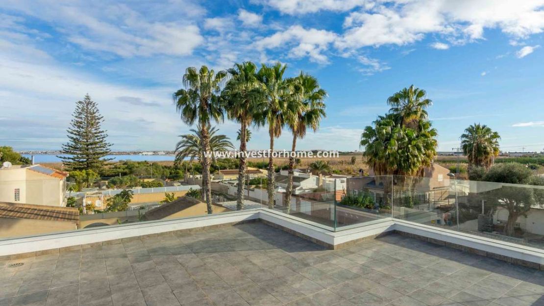 Försäljning - Villa - Torrevieja - Los Balcones