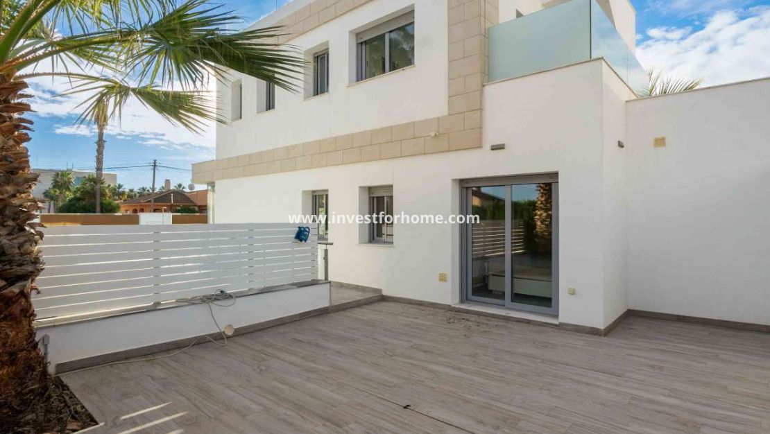 Försäljning - Villa - Torrevieja - Los Balcones