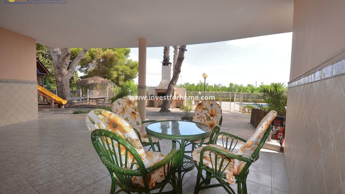 Försäljning - Villa - Torrevieja - Los Balcones