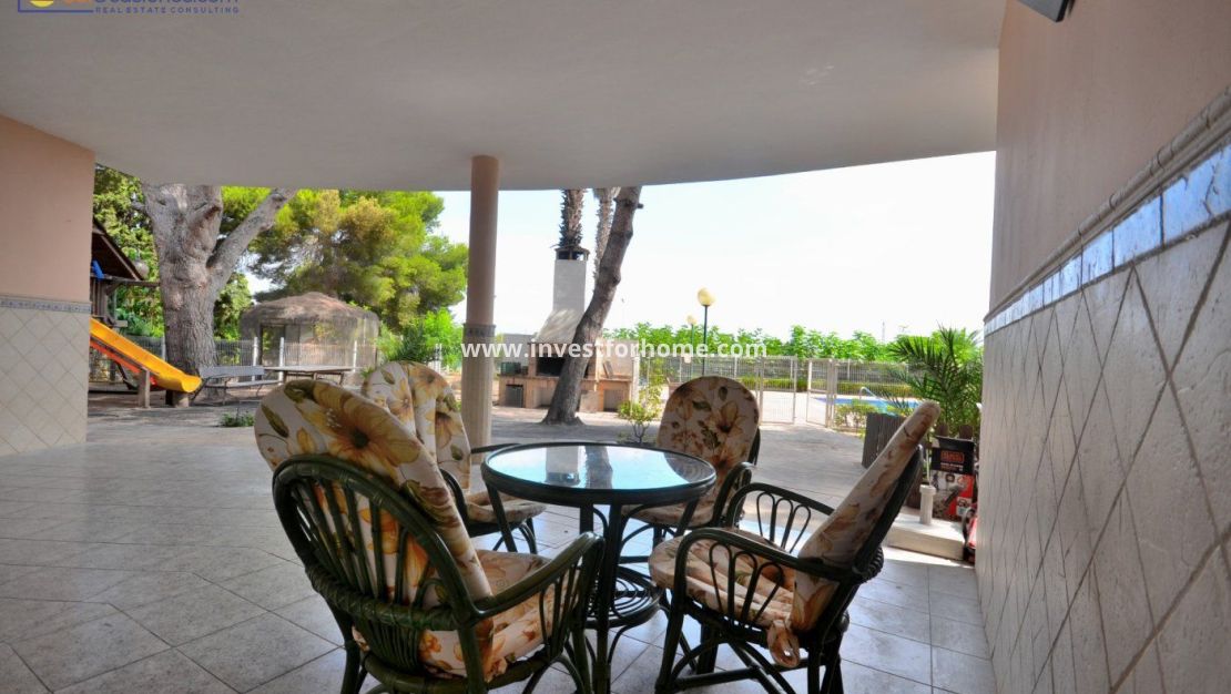 Försäljning - Villa - Torrevieja - Los Balcones