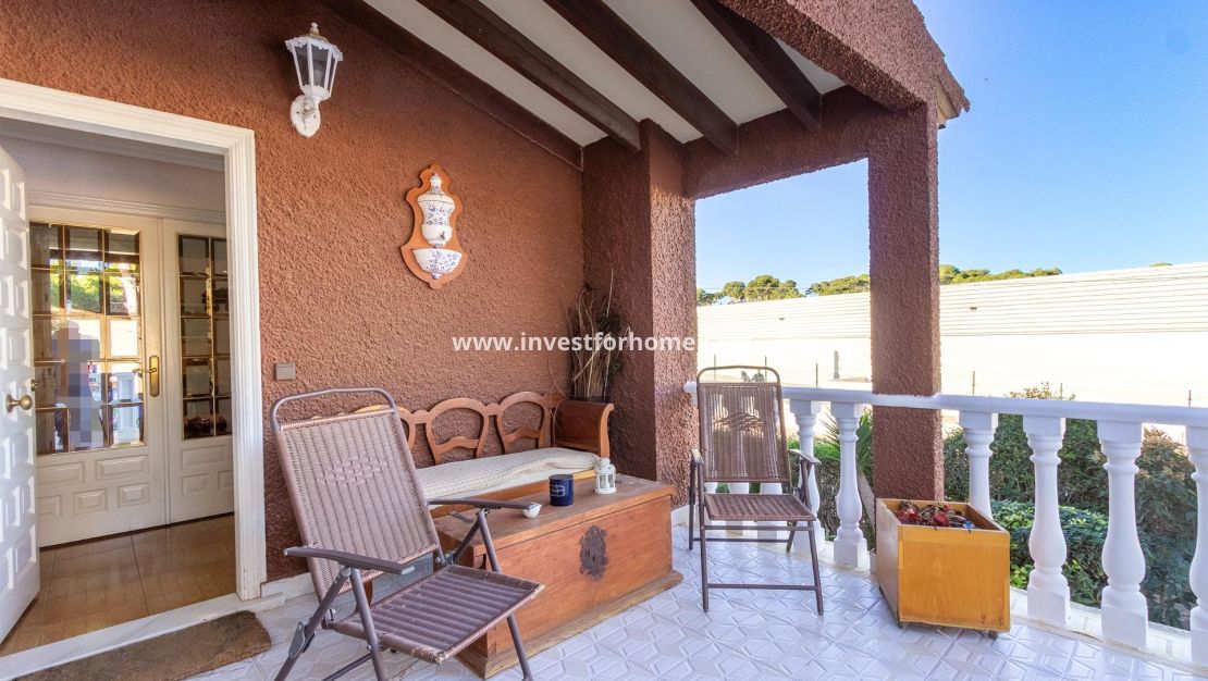 Försäljning - Villa - Torrevieja - Los Balcones