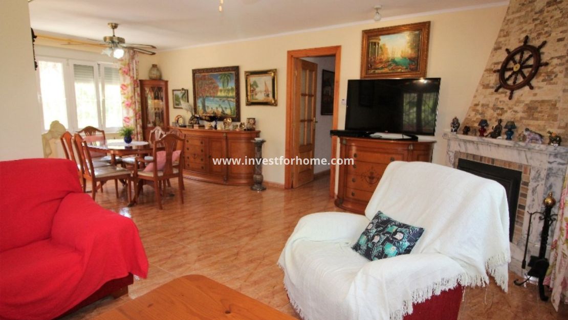 Försäljning - Villa - Torrevieja - Los Balcones