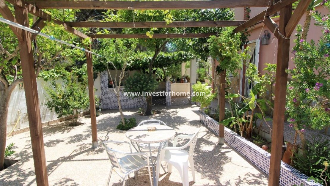 Försäljning - Villa - Torrevieja - Los Balcones