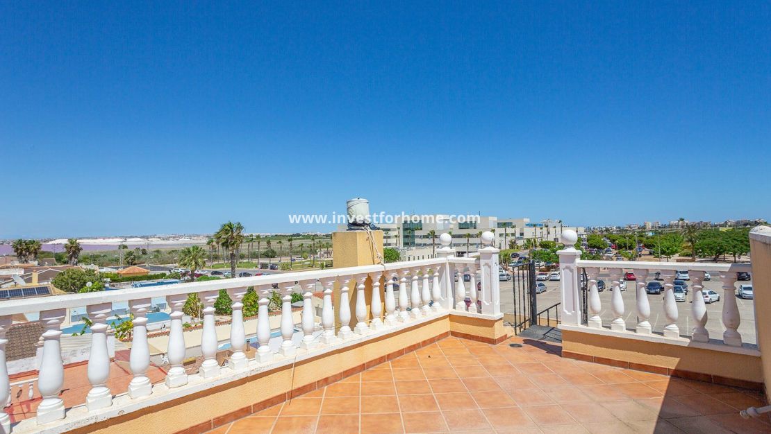 Försäljning - Villa - Torrevieja - Los Balcones