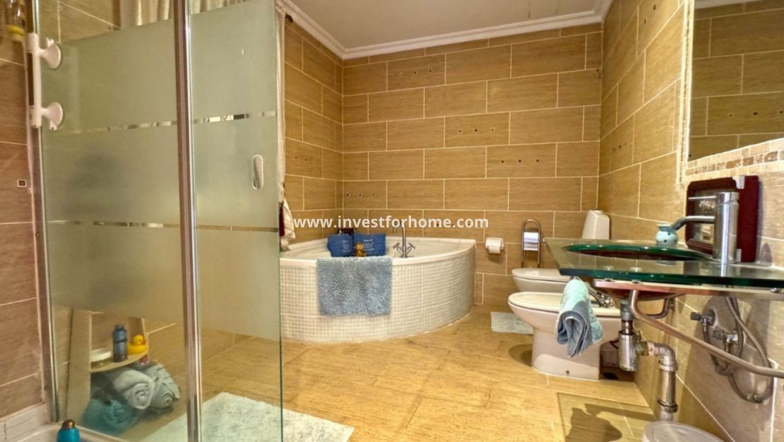 Försäljning - Villa - Torrevieja - Los Balcones