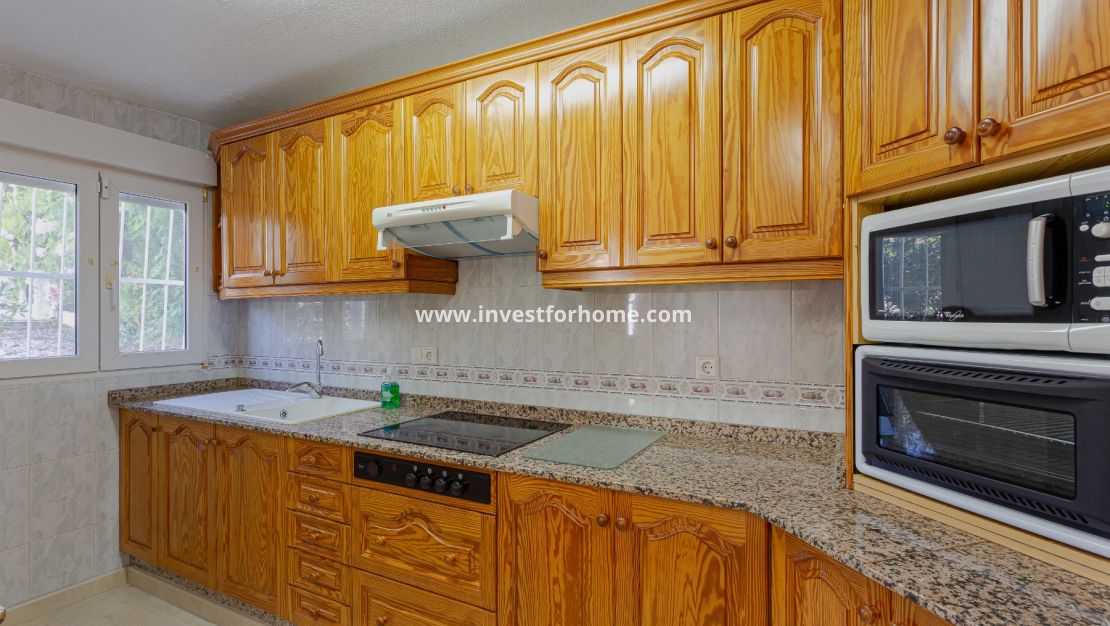 Försäljning - Villa - Torrevieja - Los Balcones