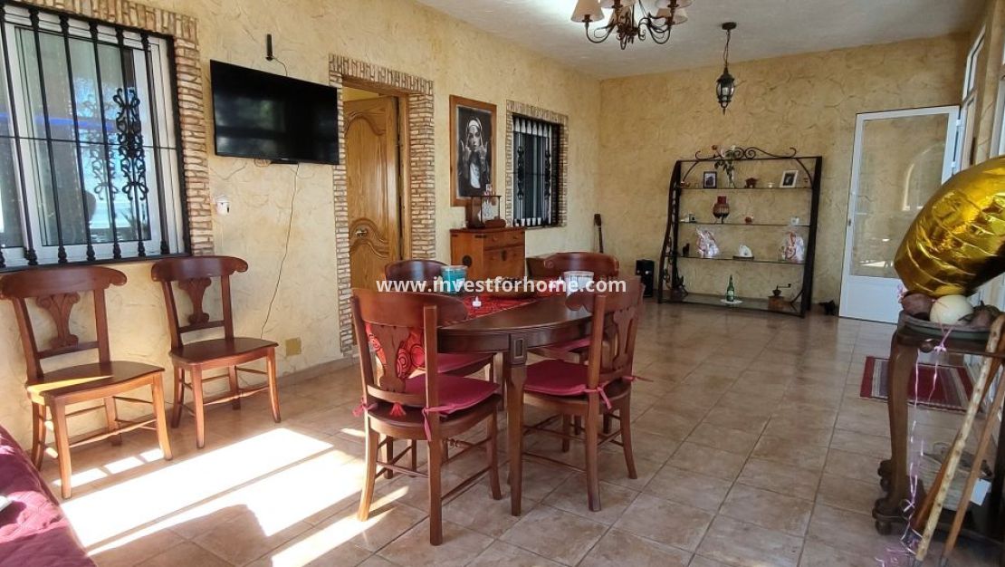 Försäljning - Villa - Torrevieja - Los Balcones